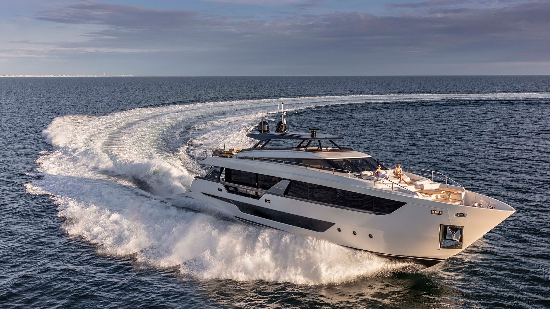 Ferretti Yachts 1000 — externa 14