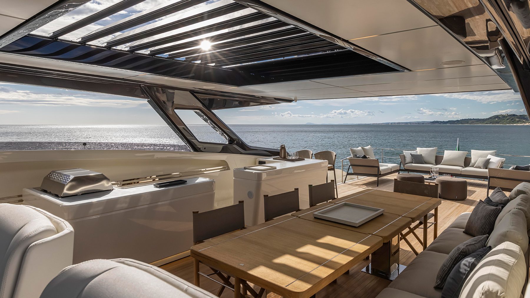 Ferretti Yachts 1000 — externa 3