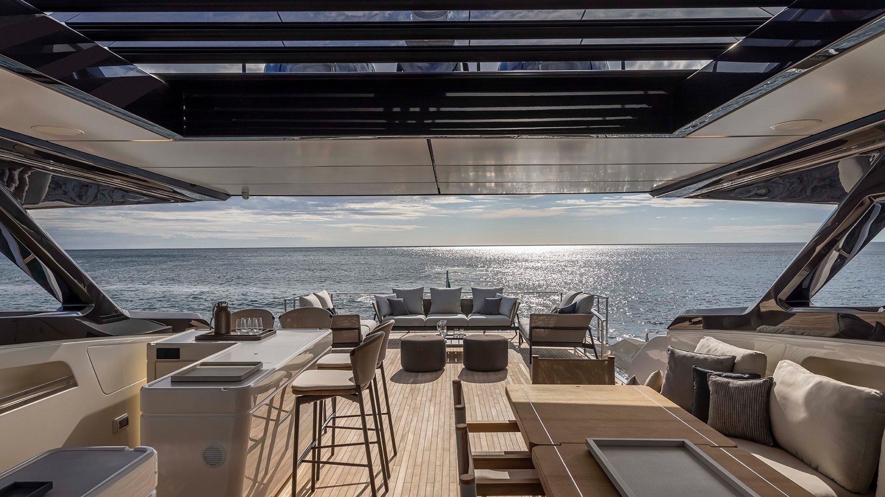 Ferretti Yachts 1000 — externa 8