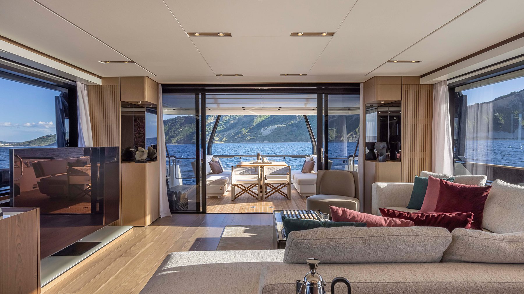 Ferretti Yachts 1000 — interna 19