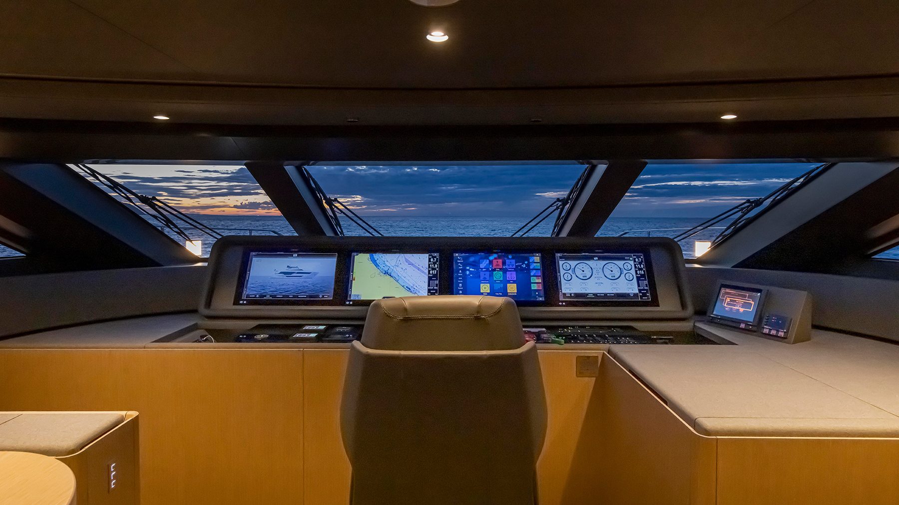 Ferretti Yachts 1000 — interna 27