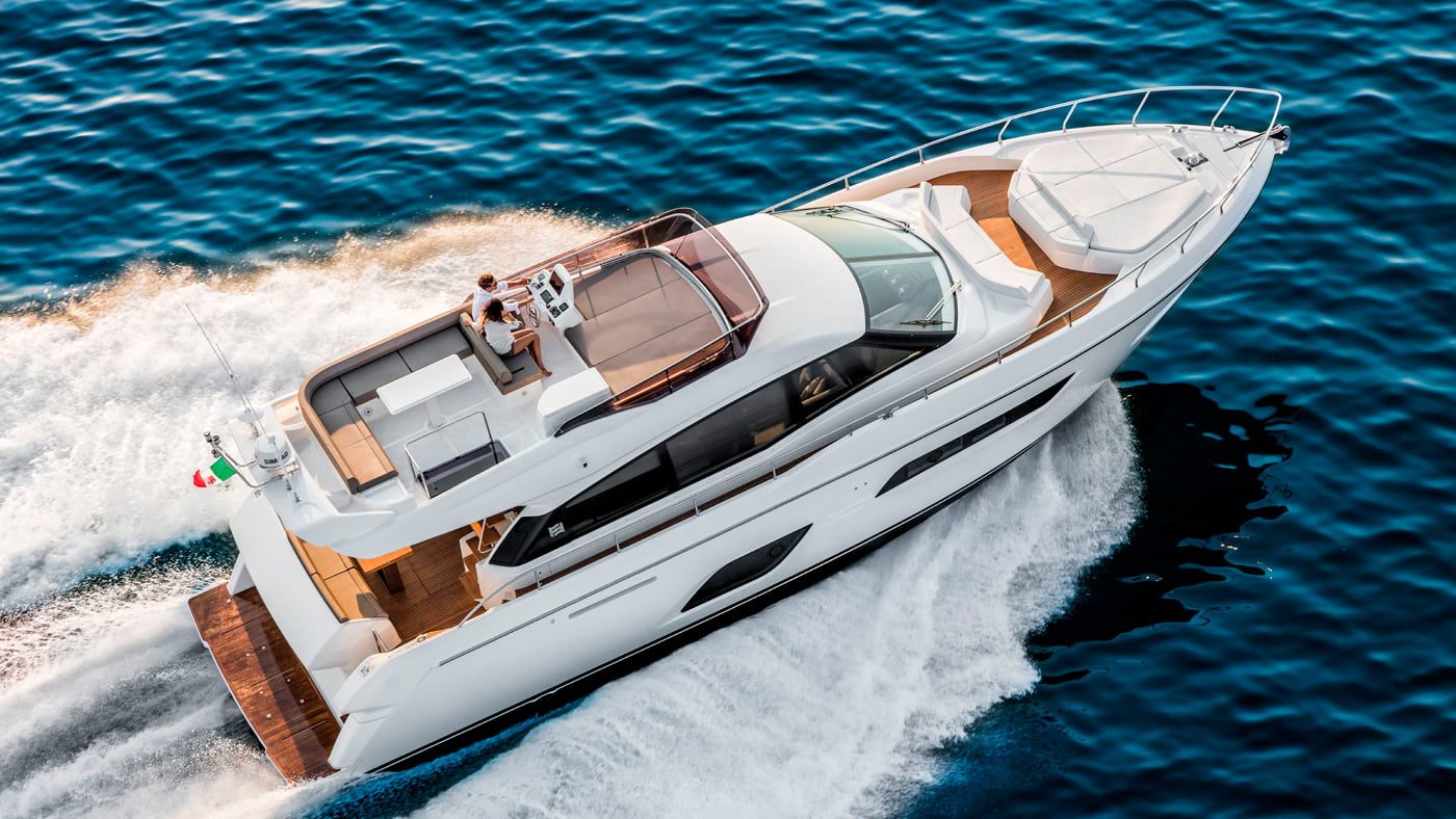 Ferretti Yachts 550 — externa 2
