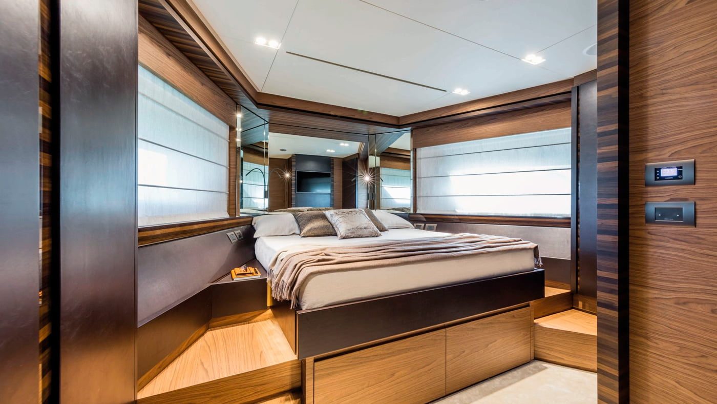 Ferretti Yachts 670 — interna 9
