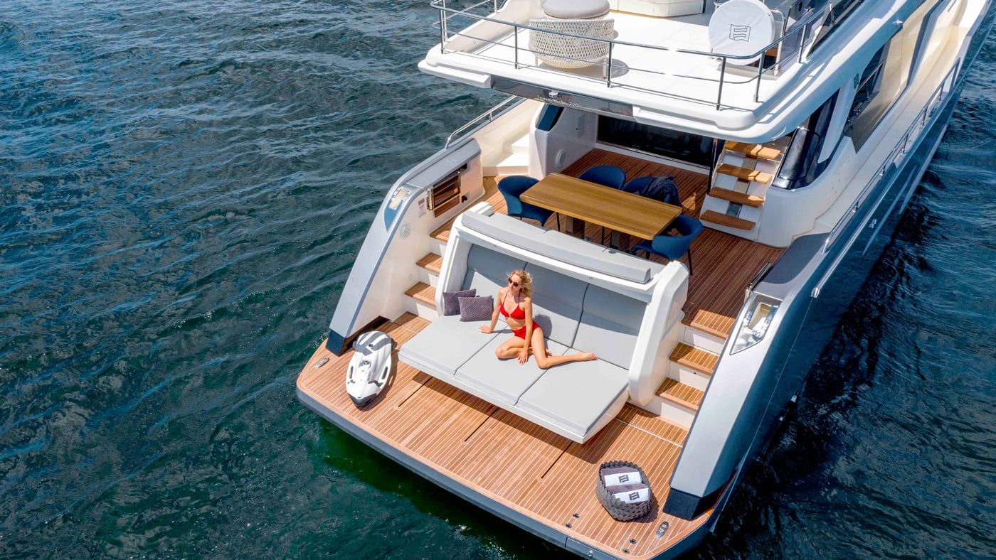 Ferretti Yachts 720 — externa 5