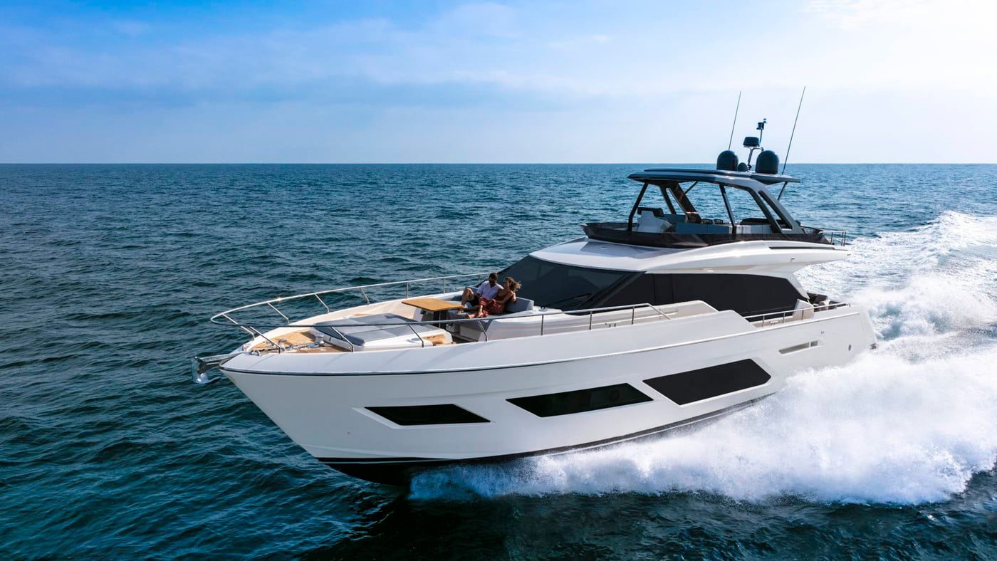 Ferretti Yachts 720 — externa 8