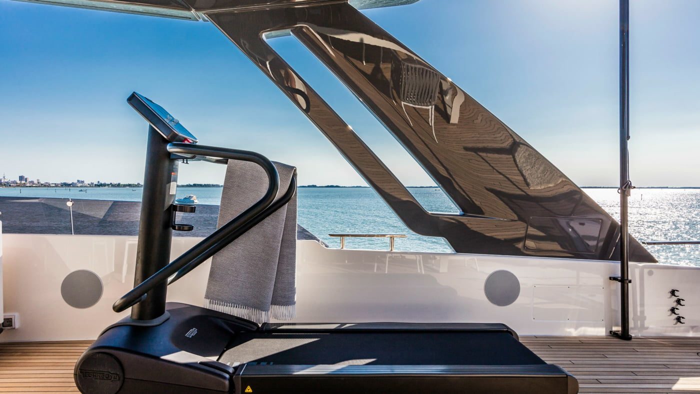 Ferretti Yachts 850 — externa 7