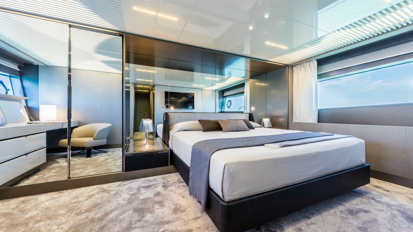 Ferretti Yachts 850 — interna 4