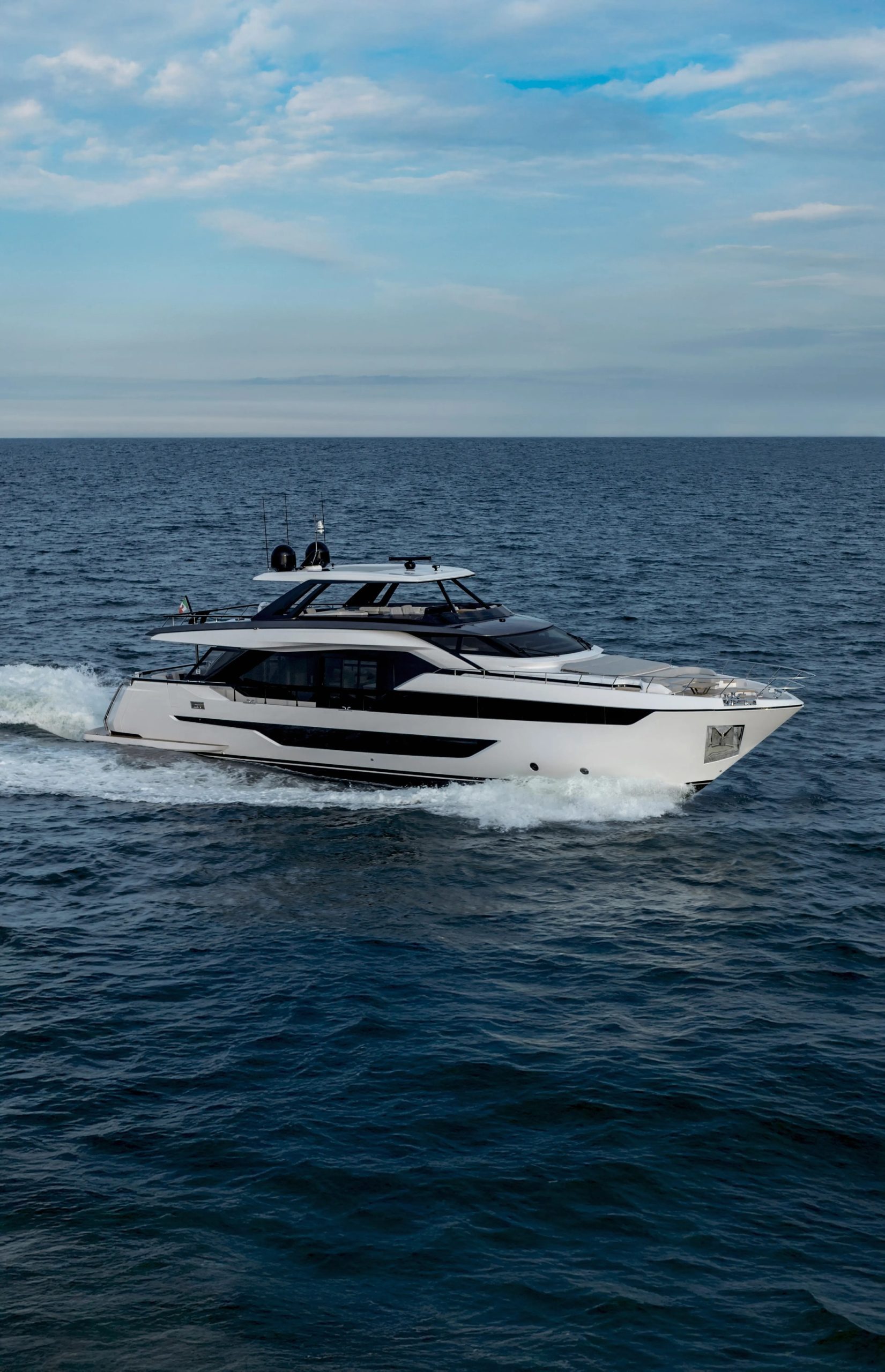 Ferretti Yachts 940 — externa 9