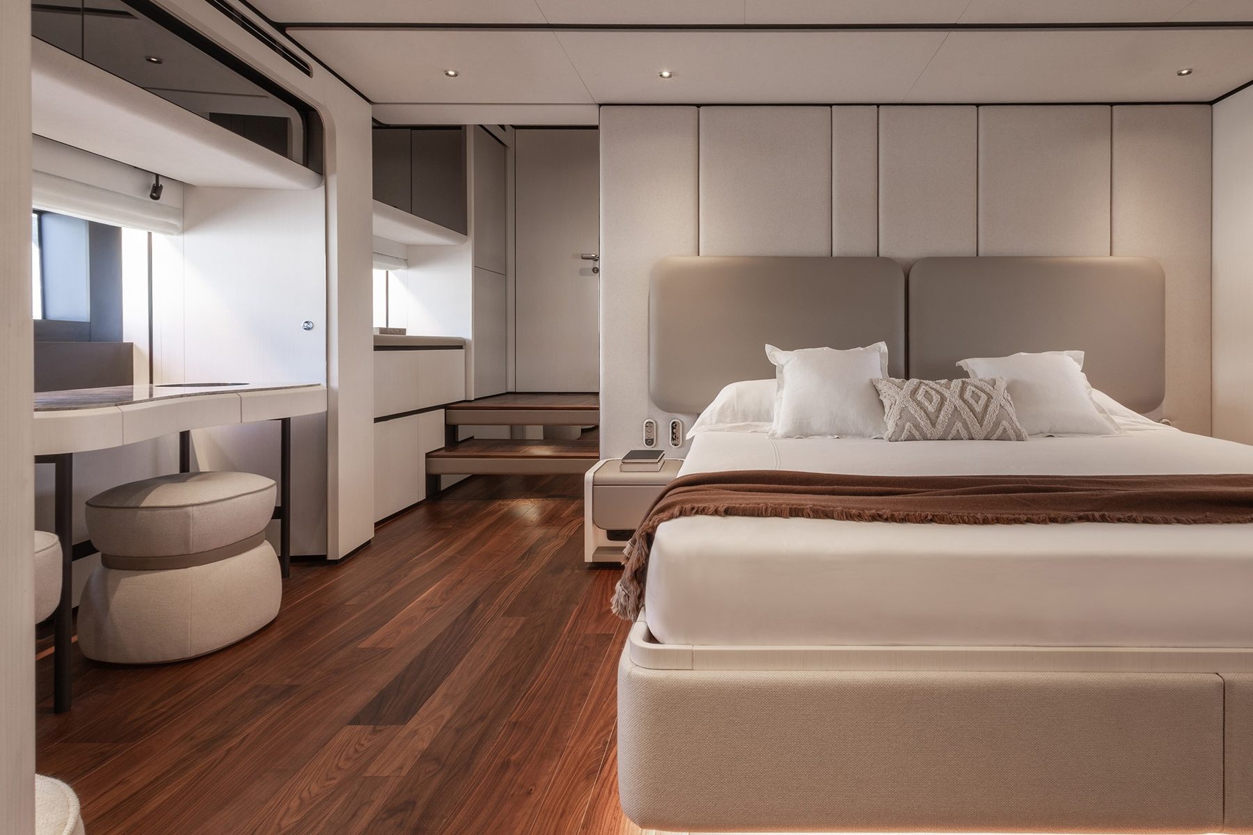 Ferretti Yachts 940 — interna 2