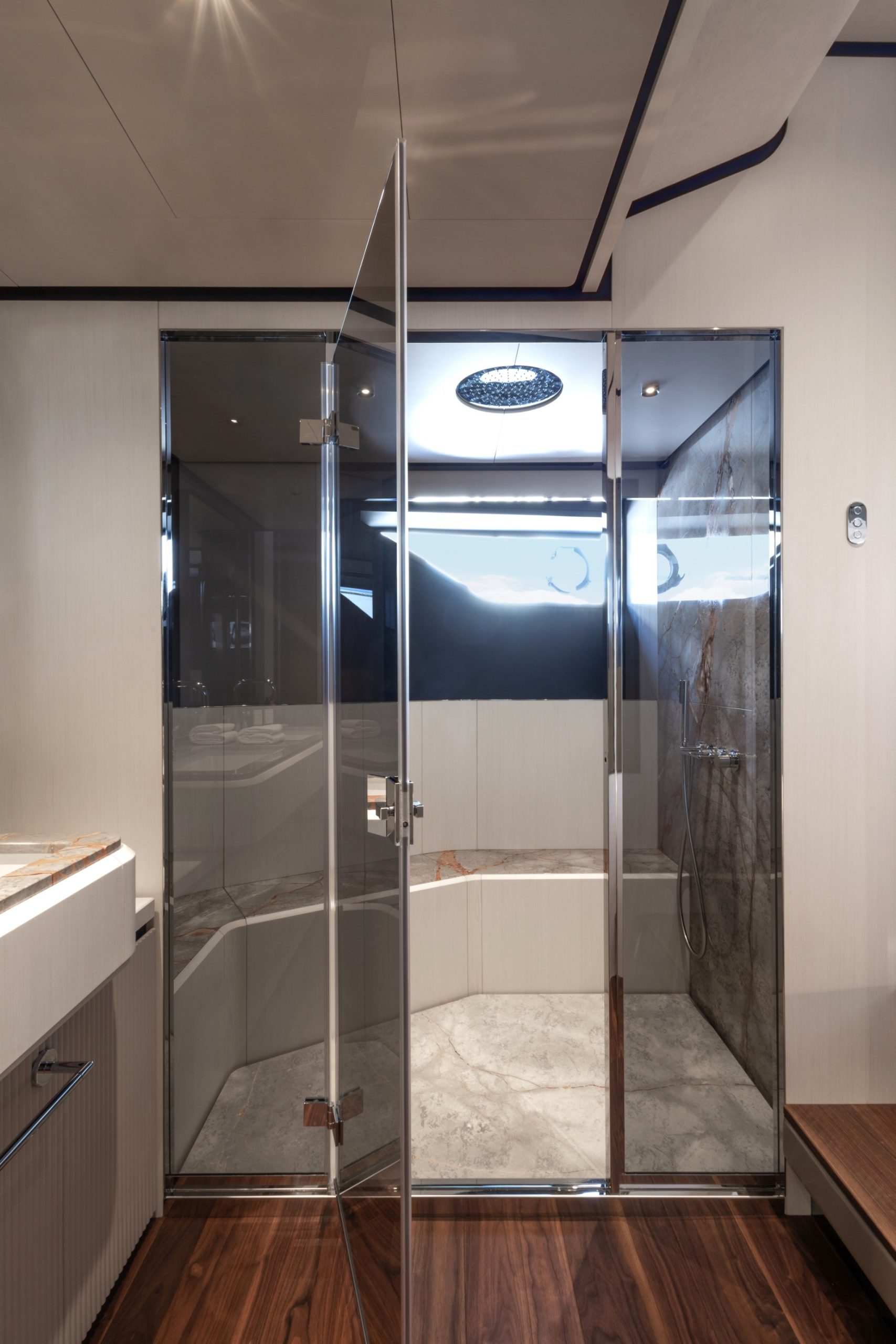 Ferretti Yachts 940 — interna 5