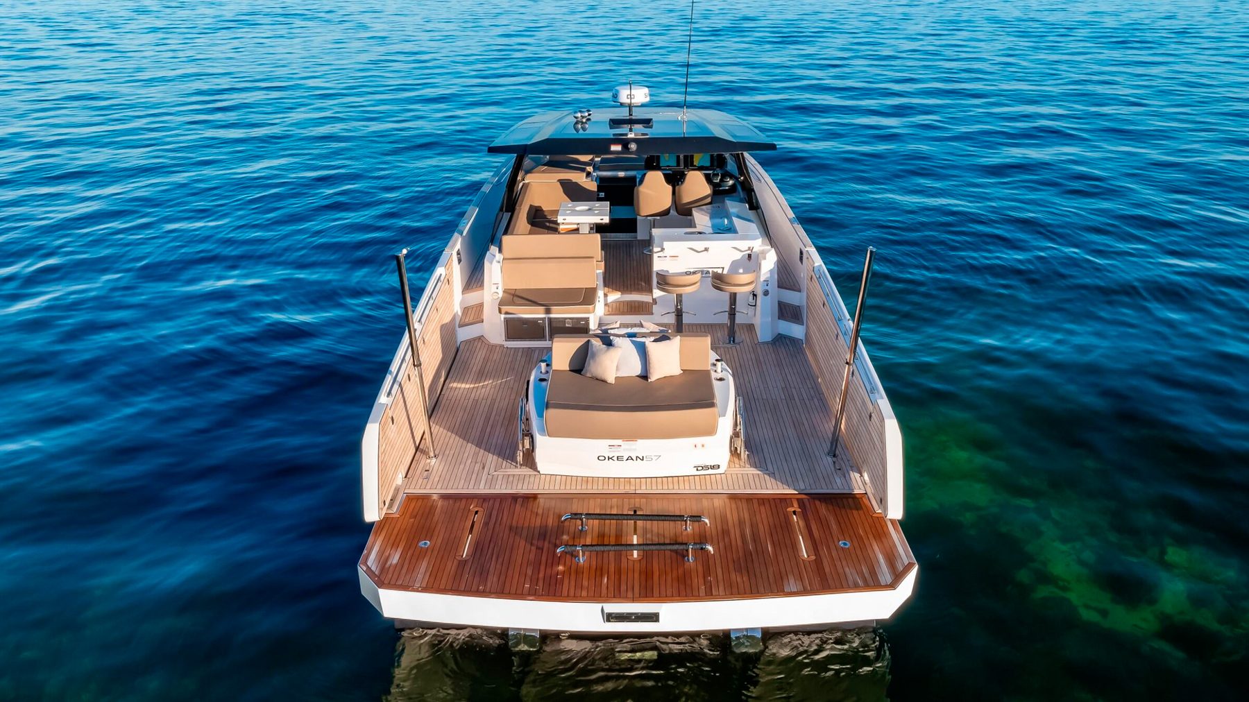 Okean 57 — externa 6