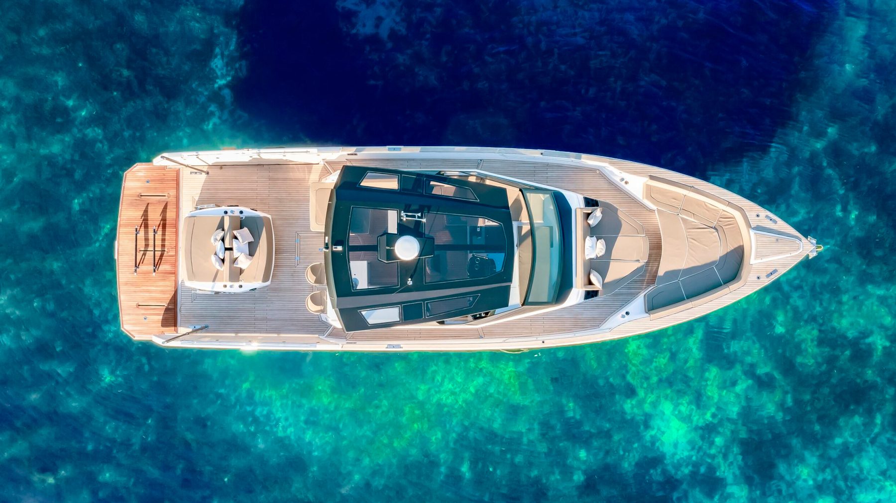 Okean 57 — externa 7